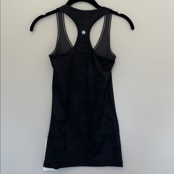 NWT RARE Lululemon Black Camo Cool Racerback Tank - Picture 3 of 4